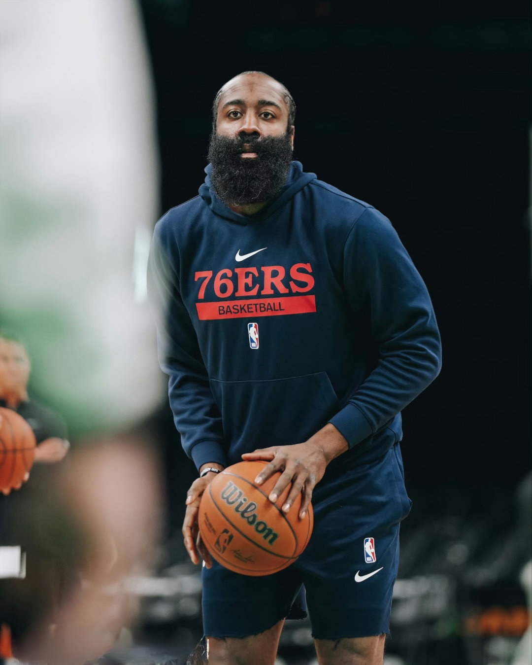 乐鱼-76人队防守崩盘，惨遭对手狂轰猛炸，作品类别.的简单介绍-乐鱼