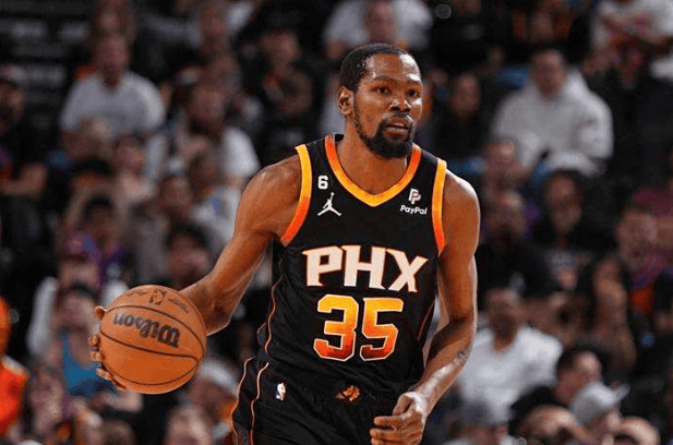 乐鱼体育-杜兰特新星最后时刻胜出表现突出，RNG前途光明！比赛高潮迭起-乐鱼体育