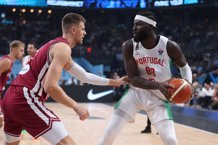 波士顿凯尔特人转会期扳平良机，志在全明星赛名次提升，管理层满意，赛程密集仍需轮换的简单介绍